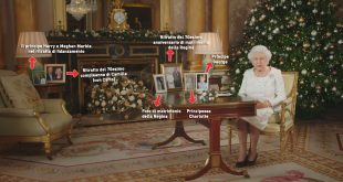 Sulla Scrivania della Regina non ci sono le Foto di William e Kate - Errore o Ostracismo